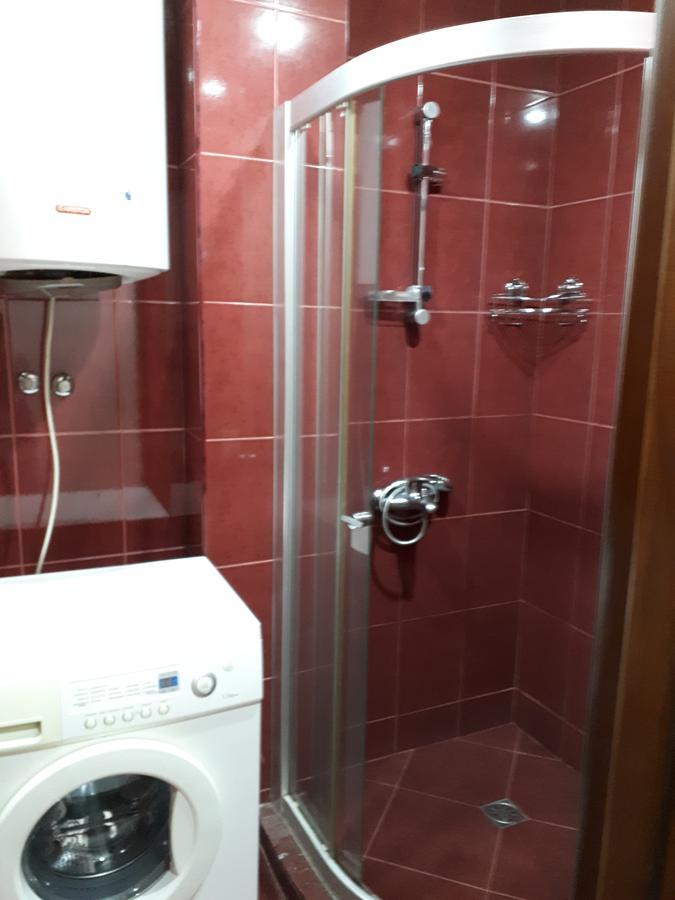 Apartment Archil Батуми Екстериор снимка